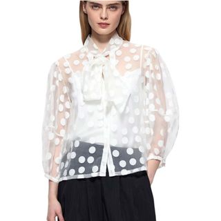 (Category: ) located in . Submitted by posh_avenue888 (Listing ID 1439900899, Image 1). Description: .