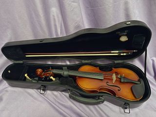 (Category: ) located in . Submitted by genius_strings (Listing ID 1437693679, Image 1). Description: .