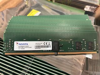 32 ADATA DDR4 2666MHz 8GB R-DIMM Server Memory Modules with ECC469241304597155840