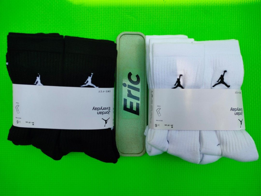 (3 pairs for 599) Jordan Cushioned Crew Socks (Category: Socks) located in Quezon City. Submitted by allije (Listing ID 1440013913, Image 1). Description: BRAND NEW, ORIGINAL 250 per pair (250 ISANG PARES) 200 each if three (3) or more pairs (200 KUNG TATLONG PARES O HIGIT) Shipping by buyer (Lalamove/LBC) Jordan Everyday Cushioned Crew Socks HV6228-100 and 010 White - Medium available Black - Medium and Large available Medium best for US Men's 8