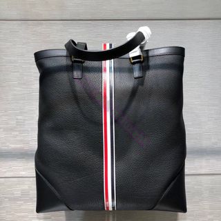 （分類：）位於 。 由 hkluxehk 提交（商品編號 1440109917，圖片 1）。簡介： 。