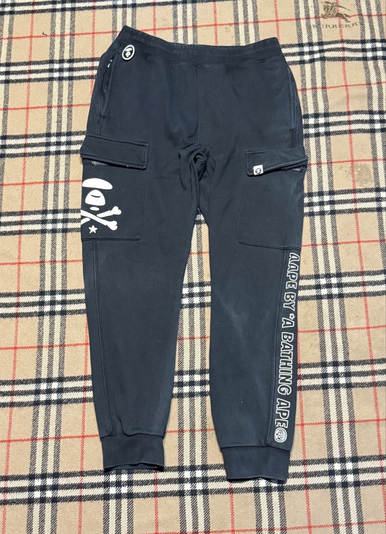 Aape Jogger Pants (Category: Joggers) located in Cavite. Submitted by markjoseph24866 (Listing ID 1440010493, Image 1). Description: .