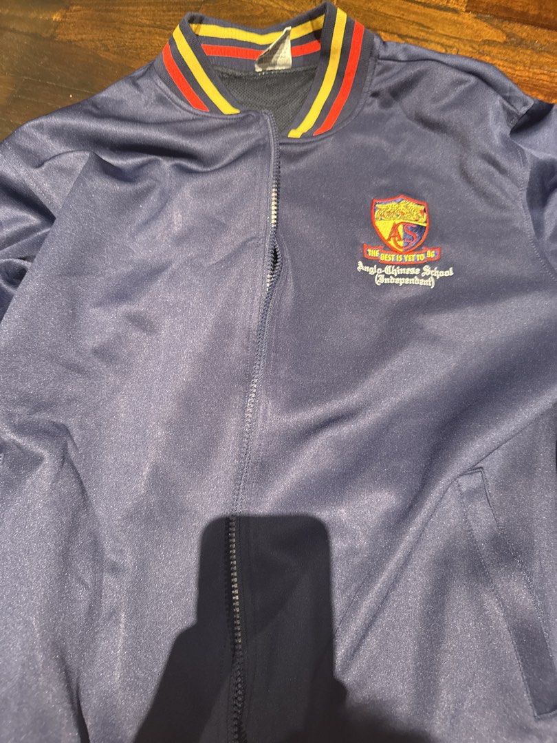Acsi jacket (Category: Coats, Jackets and Outerwear) located in Singapore. Submitted by shiroy_hyash (Listing ID 1440107708, Image 1). Description: Brand new jacket.