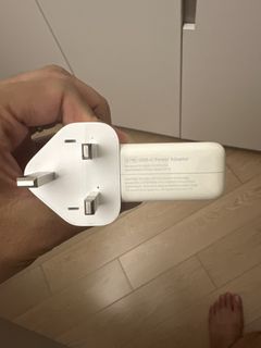 Apple 87W USB-C Power Adapter470097065138595840