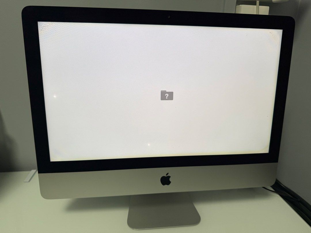 Apple iMac 27-inch Desktop Computer465183845133864963