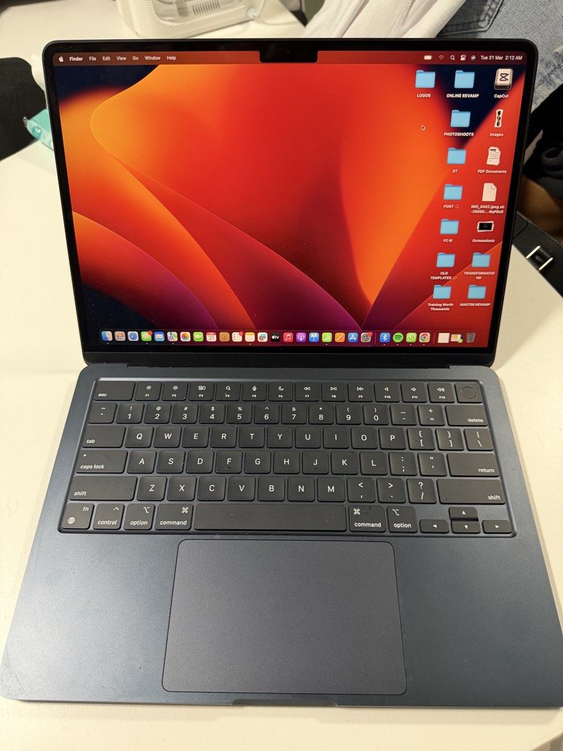 Apple MacBook Air M2 - Midnight465182028244592640