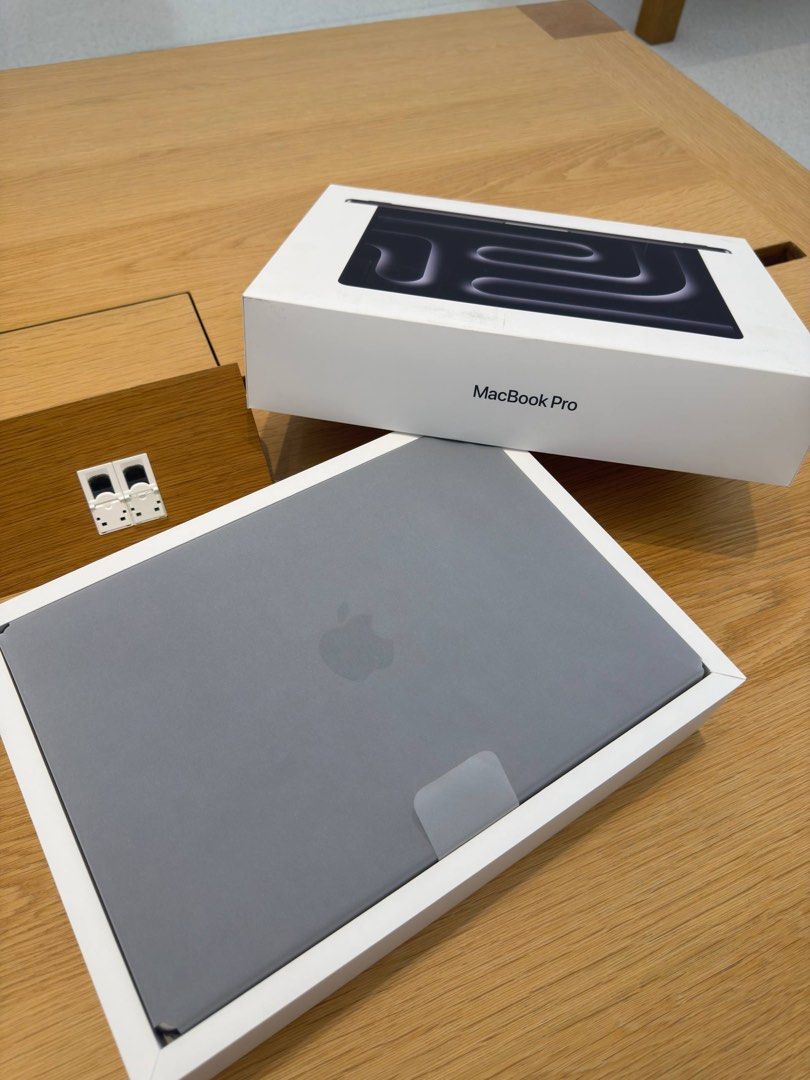 Apple MacBook Pro (Space Gray)465182022278860800