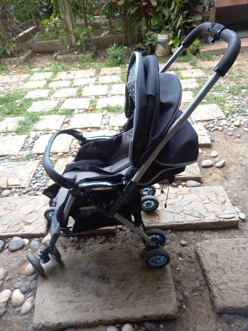 Aprica Baby Stroller (Category: Strollers) located in Manila. Submitted by miriam.11 (Listing ID 1440025890, Image 2). Description: - Lightweight and compact design, ideal for parents on the go. - Comfortable padded seat with a secure 5-point safety harness. - Adjustable canopy provides ample sun protection. - Convenient storage basket for essentials. - Smooth maneuverability to swivel wheels..