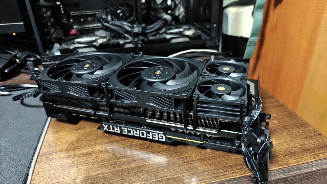 Asus Strix RTX 3090 Deshrouded464741002967797763