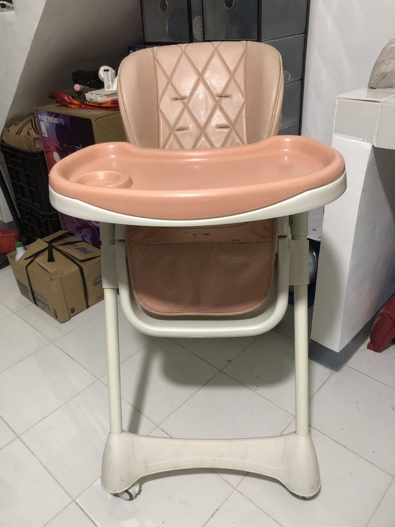 Baby High Chair Foldable Adjustable (Category: Baby High Chairs) located in Manila. Submitted by ohdrew (Listing ID 1440007303, Image 1). Description: Baby High Chair Adjustable Foldable Bawas Gamit MEET UP 📍BULACAN LOMA DE GATO 📍MEYCUAYAN HERITAGE, BAHAY PARE 📍 SJDM CENTRAL STATION TERMINAL, MERCURY MUZON 📍SM CALOOCAN 📍SM FAIRVIEW.