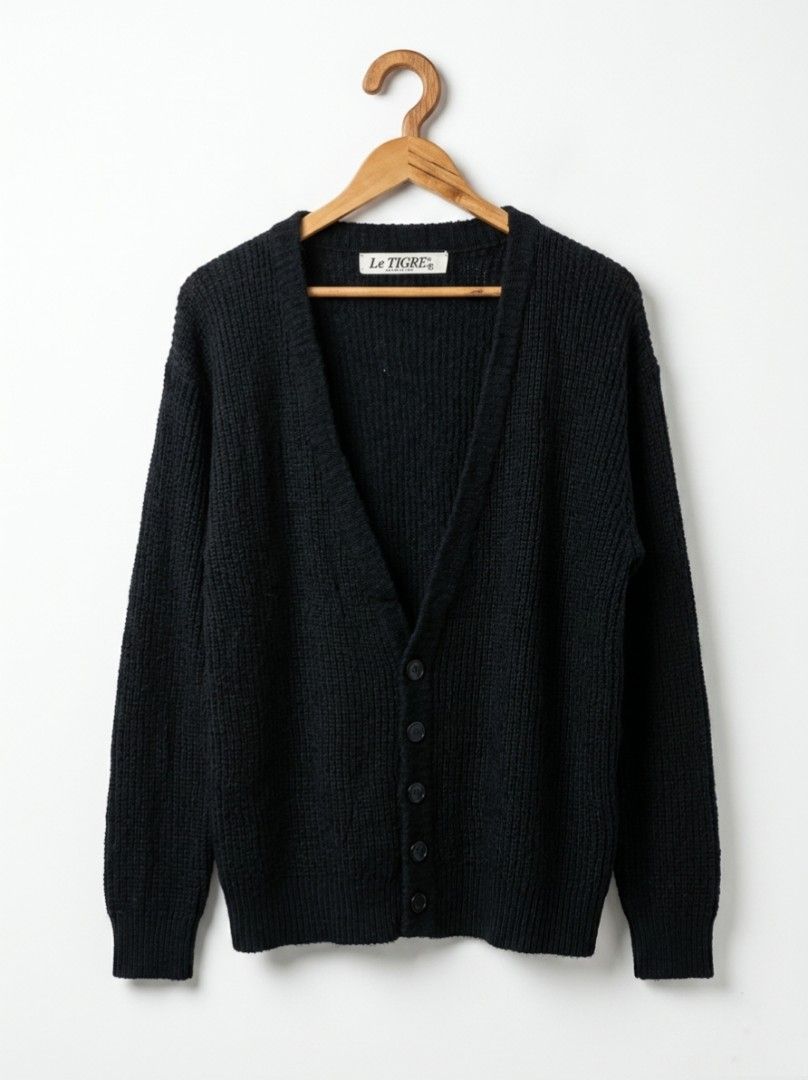 BLACK CARDIGAN SIZE LARGETO XL (Category: Coats, Jackets and Outerwear) located in Manila. Submitted by ms_jhules (Listing ID 1440112344, Image 2). Description: 🏷️BLACK KNIT CABLE CARDIGAN ⬛Size : L/XL 🟥MINE: ₱500.⁰⁰ 📌LOCATION: PARAÑAQUE CITY 💳 𝗠𝗼𝗱𝗲 𝗼𝗳 𝗣𝗮𝘆𝗺𝗲𝗻𝘁 💸GCash/cash 🛒J&T DOOR RO DOOR available . 🏍️LALAlMOVE ⚠️ No joy miner/bogus buyer will be posting 👊 ❌NO RETURN, ❌ NO REFUND ❌NO EXCHANGE 🔅R U L E S • R U L E S • R U L