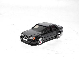 （分類：）位於 。 由 2manytoyz 提交（商品編號 1440097232，圖片 1）。簡介： 。