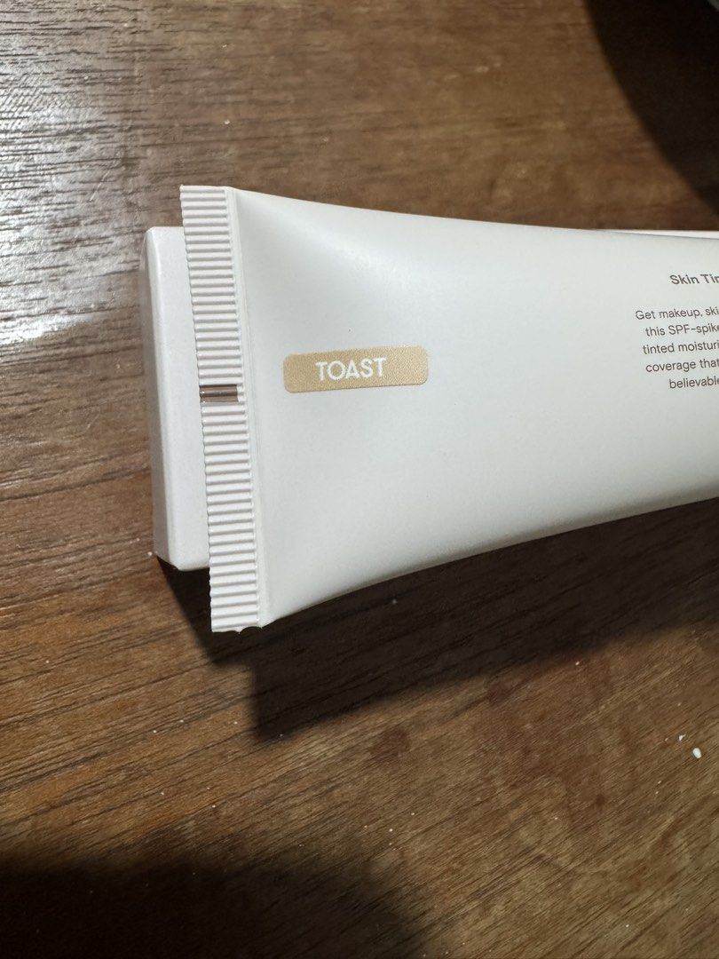 BLK Cosmetics Skin Tint (Toast) (Category: Makeup) located in Quezon City. Submitted by prettychic.clo (Listing ID 1440154269, Image 2). Description: -never used -rfs: wrong shade :(.