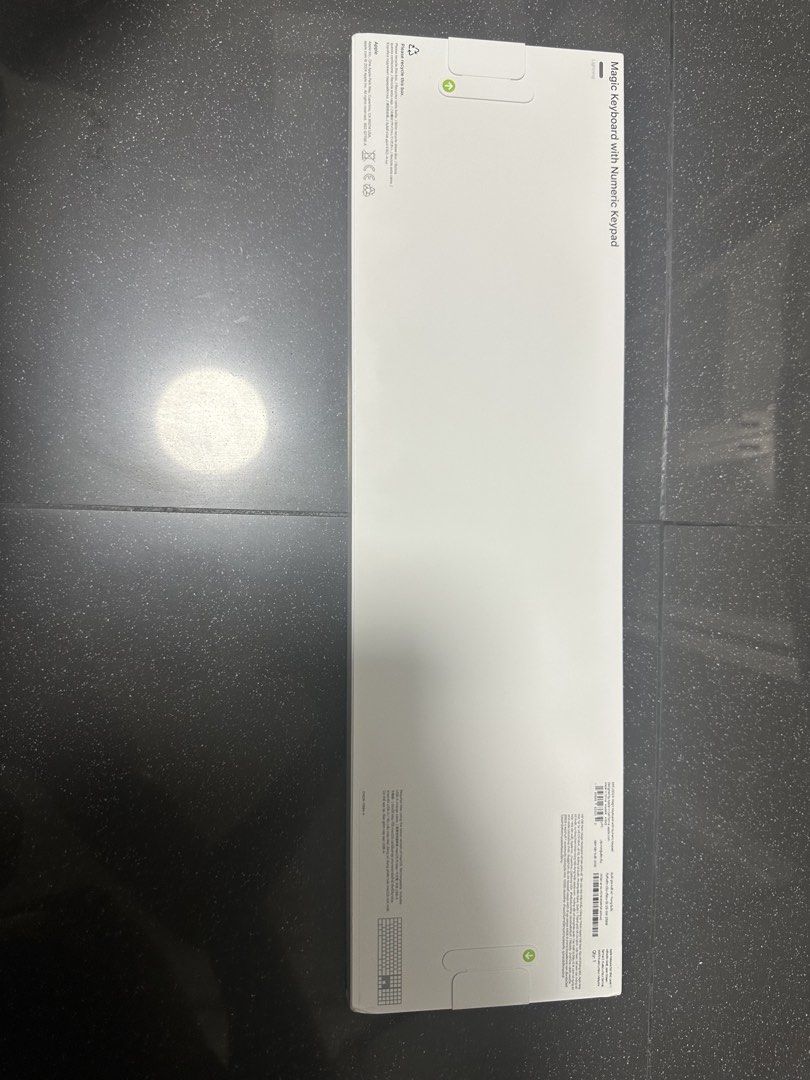(BNIB) Apple Magic Keyboard with Numeric Keypad465086878099722241