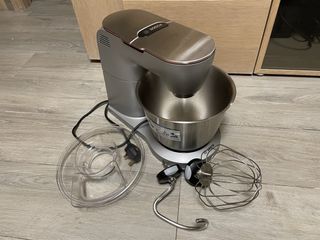 （分類：）位於 。 由 henrychuuu 提交（商品編號 1440108093，圖片 1）。簡介： 。
