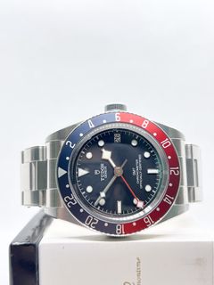 Tudor Collection item 3