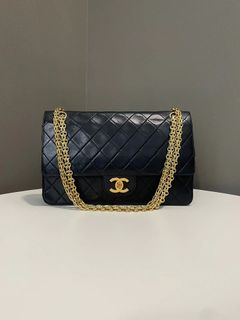 (Category: ) located in . Submitted by lovelotsluxury (Listing ID 1440095090, Image 1). Description: .