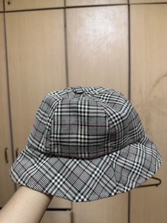 (Category: ) located in . Submitted by shaks_closet (Listing ID 1440123262, Image 1). Description: .