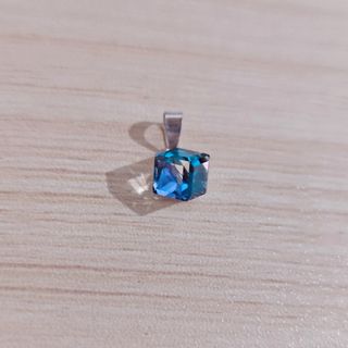 (Category: ) located in . Submitted by whimsicalfinds (Listing ID 1440004070, Image 1). Description: .