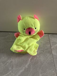 (Category: ) located in . Submitted by madylovesshop (Listing ID 1440100315, Image 1). Description: .
