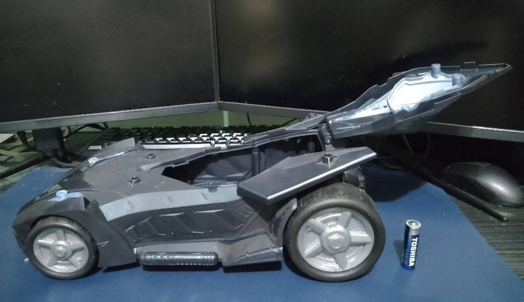 DC Comics Batman Batmobile Toy Cars (Category: Vehicle & Diecast Models) located in Manila. Submitted by jeff_cabrera (Listing ID 1439999709, Image 3). Description: For sale: Batmobile (color black) Large scale Authentic Made by DC Comics / Mattel Price: Php 750 Batmobile (color blue) Large scale Authentic Made by DC Comics / Mattel Price: Php 650 Meet up: BGC, Quezon City or San Mateo, Rizal Shipping via Grab, Lalamove, J&T or LBC MOP: Gcash, BD
