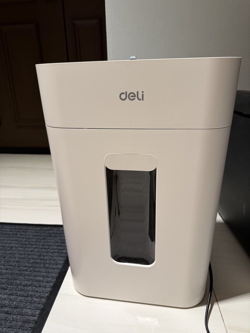 Deli Paper Shredder - Compact and Efficient464483463987865600