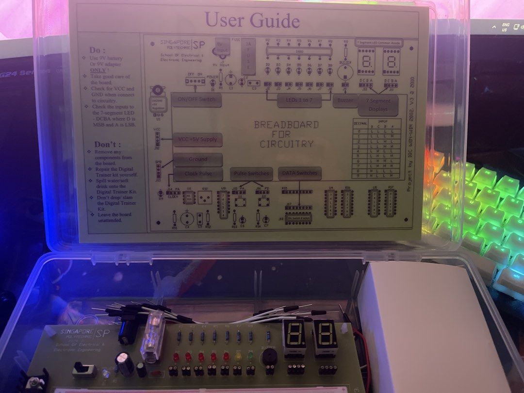 Digital Trainer Kit - School of Electrical Engineering464874626676828162