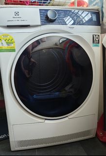 (Category: ) located in . Submitted by swimforever (Listing ID 1439998372, Image 1). Description: .