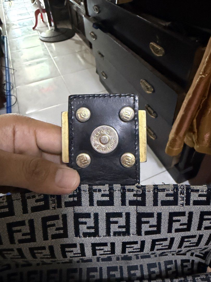 Fendi Vintage Baguette (Category: Luxury Bags & Wallets) located in Calamba. Submitted by angelspetdogs (Listing ID 1440001818, Image 2). Description: Fendi vintage preloved kili bag.