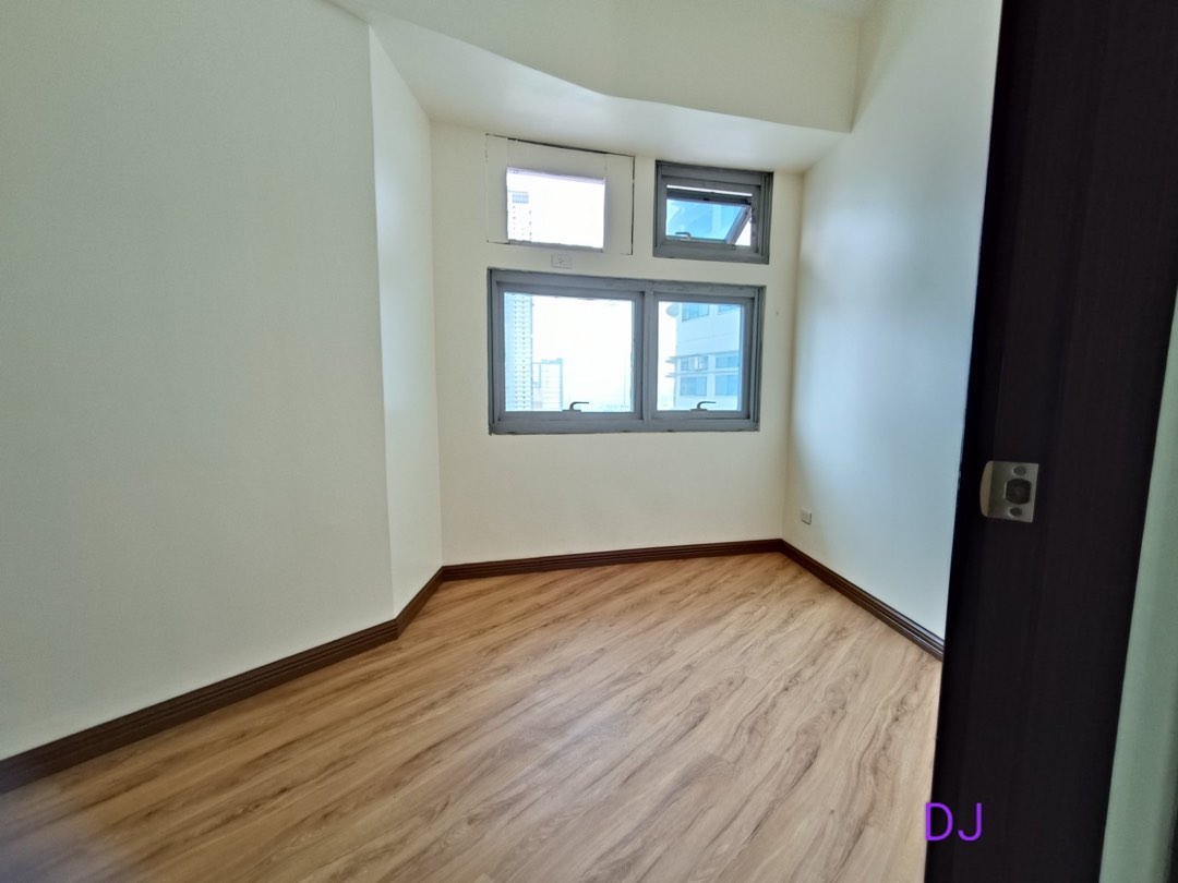 (Category: ) located in . Submitted by Broker5608 (Listing ID 1343710178, Image 1). Description: .