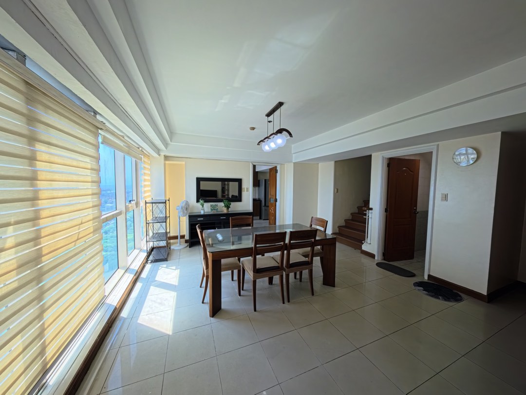 (Category: ) located in . Submitted by Broker5608 (Listing ID 1440054765, Image 1). Description: .