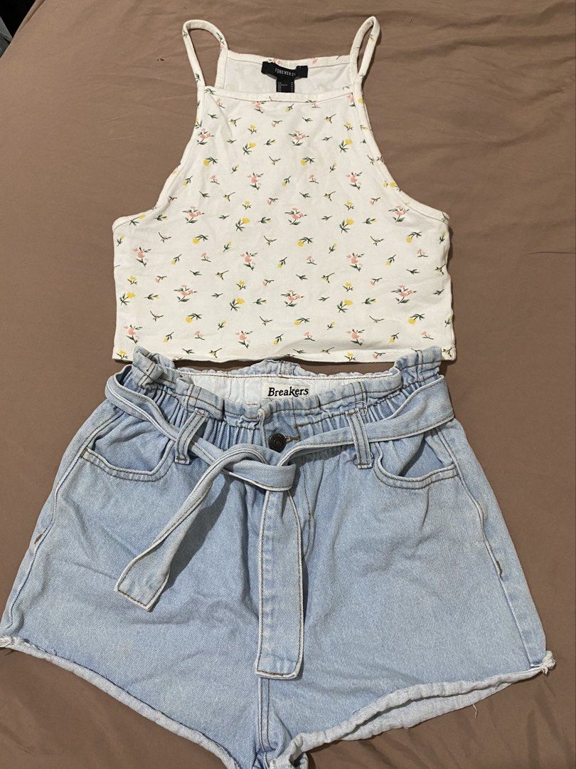 Forever 21 Floral tank Top (Category: Sets or Coordinates) located in Manila. Submitted by allysa_29 (Listing ID 1440162044, Image 1). Description: Authentic F21 SET: 180.00 Top only: 99 denim short only:99 mop: Gcash Manage your expectations Color may vary due to lighting .