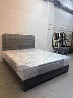 (Category: ) located in . Submitted by edward_lcf_furniture_store (Listing ID 1440062931, Image 1). Description: .