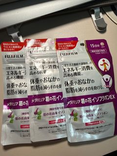 （分類：）位於 。 由 pollylammha 提交（商品編號 1440131040，圖片 1）。簡介： 。