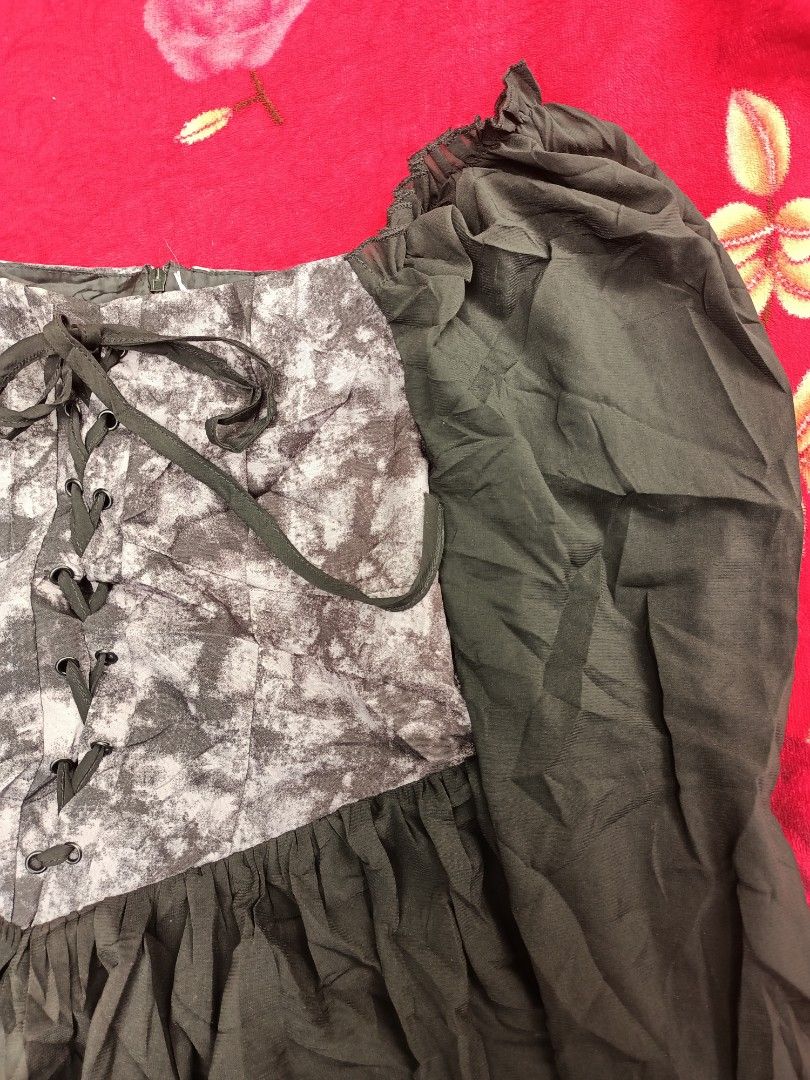 Gothic Black Lace-Up Ruffle Sleeve Top (Category: Blouses) located in Los Banos. Submitted by nicot_nit (Listing ID 1440112455, Image 3). Description: mine ₱400 (OR DROP YOUR BEST OFFER)❗ +sf 24x17.5 small - medium 10/10 no issues click or slide each photos for any flaws n other details, dm me ro purchase📩.