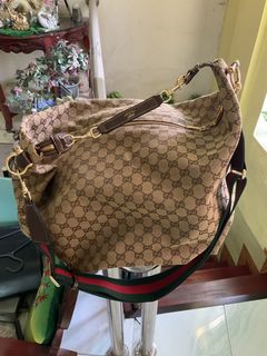 (Category: ) located in . Submitted by gerlieluxurycloset2024 (Listing ID 1440022448, Image 1). Description: .