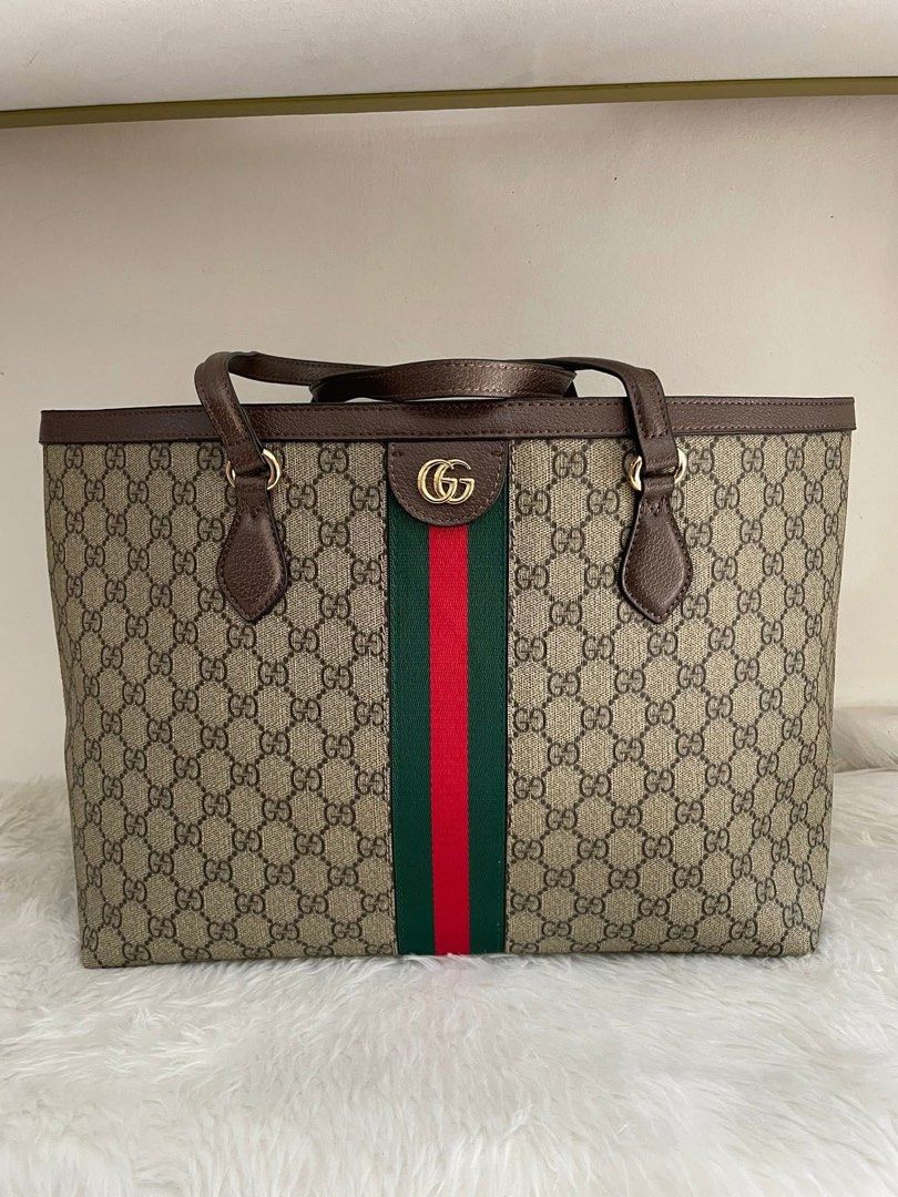 Gucci Ophidia Large Tote Bag (Category: Luxury Bags & Wallets) located in Las Pinas. Submitted by jadasy_vintagefinds (Listing ID 1440020130, Image 2). Description: ‼️SUPER SALE‼️ LAST PRICE POSTED‼️ Available in great preowned condition, coded ukay. .