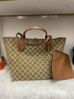 (Category: ) located in . Submitted by jadasy_vintagefinds (Listing ID 1440018643, Image 1). Description: .