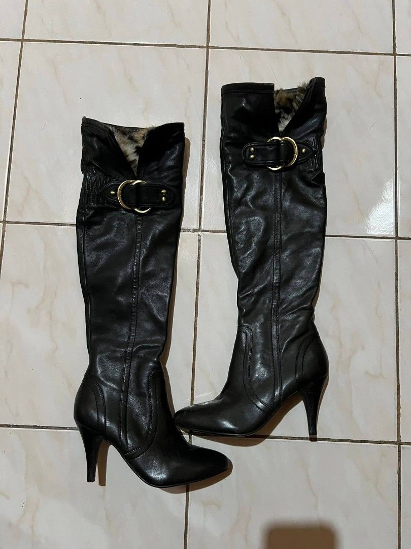 GUESS Leopard Faux Fur Over the Knee Logo Ring Boots (Category: Boots) located in Manila. Submitted by violafinds (Listing ID 1440185030, Image 3). Description: .