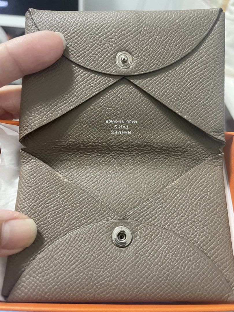 Hermes Calvi Cardholder Etoupe (Category: Wallets & Card holders) located in Quezon City. Submitted by cheechchong (Listing ID 1440163356, Image 2). Description: With box Stamp D .