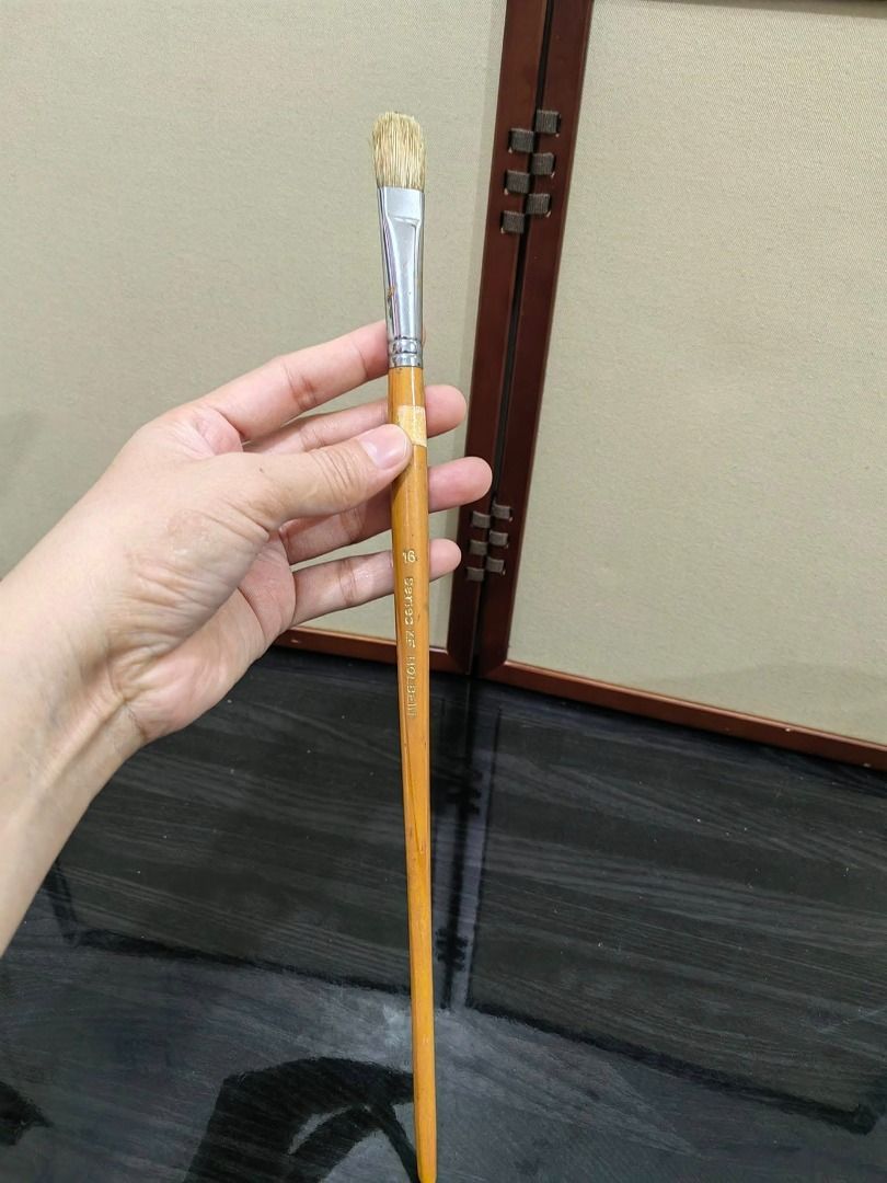 Holbein Series KF No. 16 brush (Category: Craft Supplies & Tools) located in Cebu City. Submitted by dudes_villanueva (Listing ID 1440159959, Image 1). Description: Holbein Series KF No. 16 brush 📌 professional-grade tool commonly used in traditional painting techniques. 📌 Holbein, a renowned Japanese manufacturer, often uses specific series designations for their brushes 📌 Series often starting with "K" in the Holbein catalog, such as KA or K
