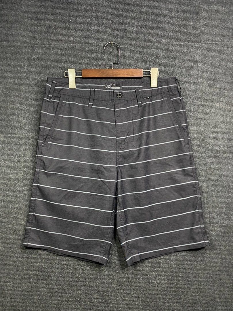 Hurley Striped Board Shorts Size 32 (Category: Swim Trunks & Board Shorts) located in Bolinao. Submitted by frenced28 (Listing ID 1440162480, Image 1). Description: Waistline:34, length:22 - Brand: Hurley - Type: Board Shorts - Size: 32 on tag - Color: Dark Grey with White Horizontal Stripes - Ideal for: Beach, pool, summer activities.