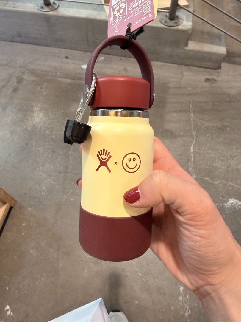 Hydro Flask x UO Micro Lightweight Water Bottle465154679160197123