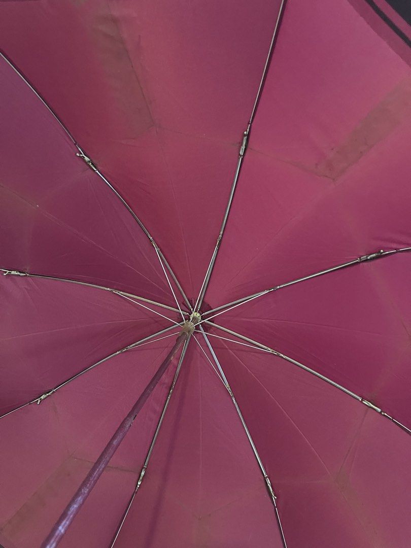 Japan sourced umbrella, Nylon (Category: Umbrellas) located in San Fernando. Submitted by japansurpluselyu (Listing ID 1440093132, Image 3). Description: .