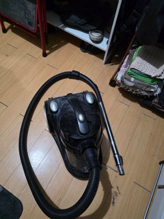 (Category: ) located in . Submitted by nicefortheprice (Listing ID 1440111272, Image 1). Description: .