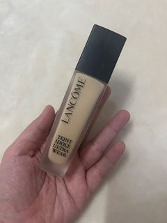 (Category: ) located in . Submitted by simplydecluttering_makeup (Listing ID 1440125495, Image 1). Description: .