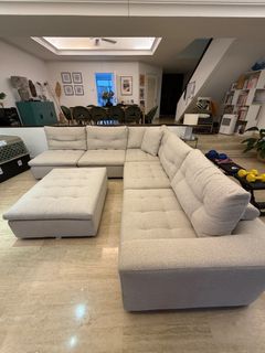 (Category: ) located in . Submitted by condo2026 (Listing ID 1440051927, Image 1). Description: .