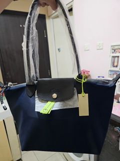 (Kategori: ) berada di . Dikirim oleh dididith (ID iklan 1440195186, Gambar 1). Deskripsi: .