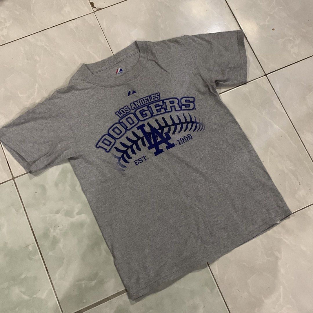 Los Angeles Dodgers Baseball Shirt (Category: Tshirts & Polo Shirts ) located in Calasiao. Submitted by lattekid (Listing ID 1440014546, Image 2). Description: Size: Small Condition: 9.5/10 No flaws and damages, never been worn .