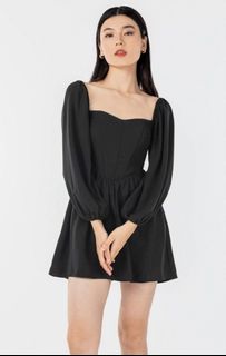 (Category: ) located in . Submitted by Curating_Style (Listing ID 1440183745, Image 1). Description: .